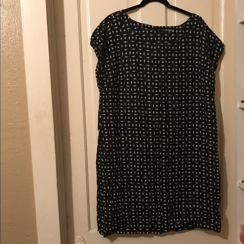 J. Jill Love Linen Black Dress